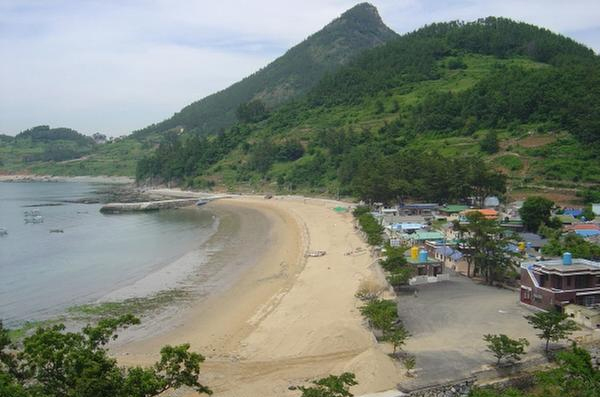 Sacheon Beach